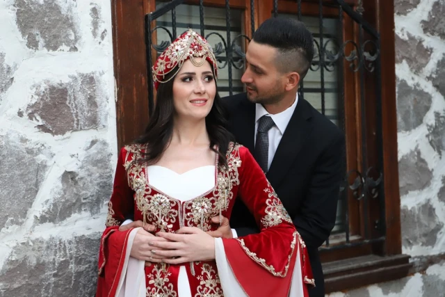 Hayal Kına Konağı