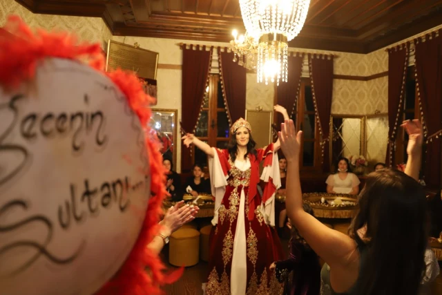 Hayal Kına Konağı