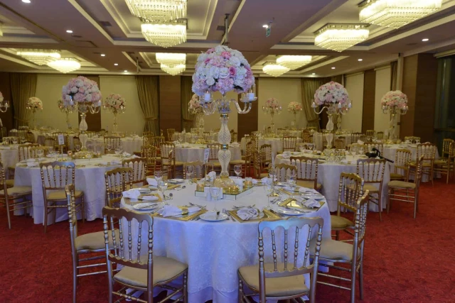 Grand Makel Hotel