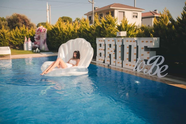 Risus Aqua Beach Resort Hotel