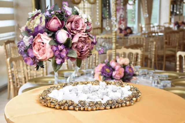 Salon Saray Davet
