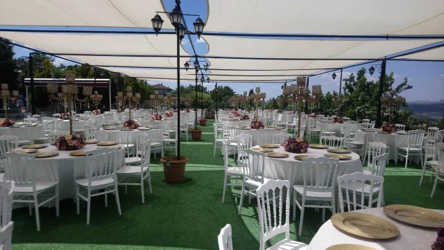 Kuzey Garden