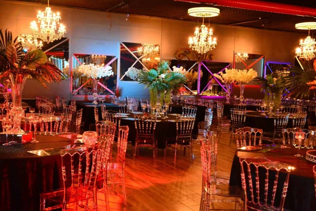 Risus Wedding