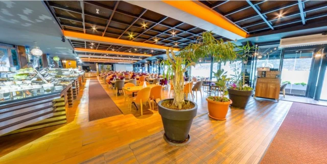 Oba Davet & Restaurant