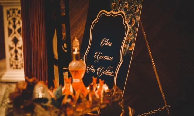 Moda Davet Özlüce
