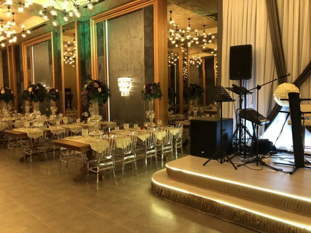 Glory Wedding Venue Deluxe