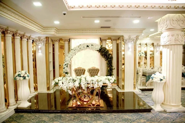 Elisa Davet ve Balo Salonları