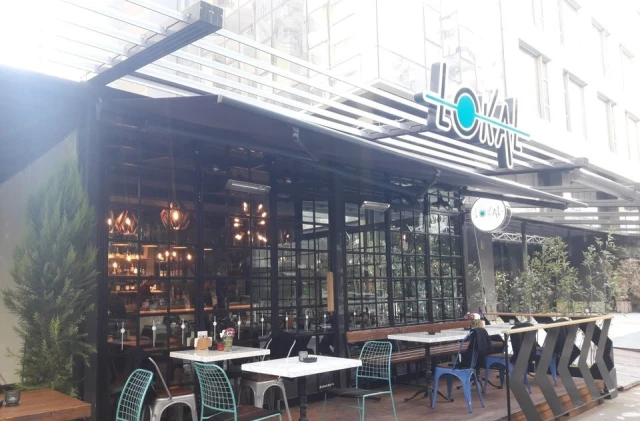 Lokal Cafe Bistro
