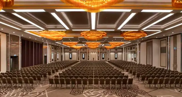 Hilton İstanbul Bakırköy