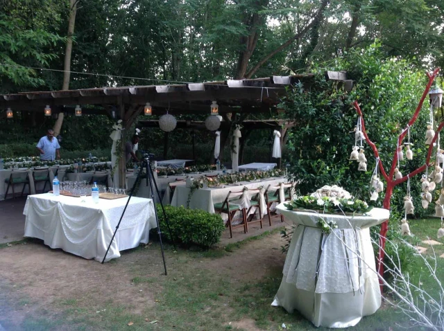 Hera Restaurant