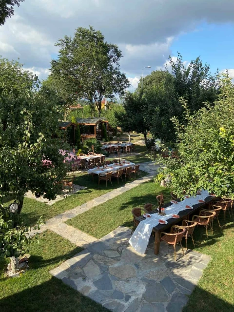 Sakin Bahçe