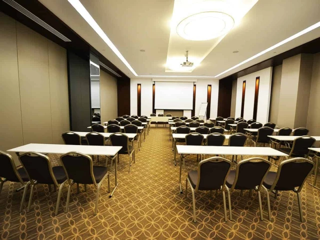 MAC Hotel Vazo Kule