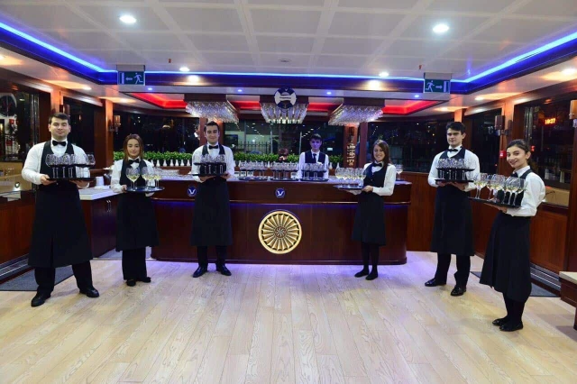 Beyaz Martı Davet Gemisi