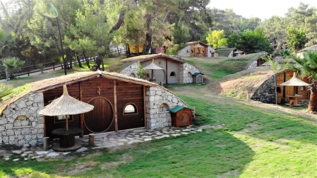 hobbit-koyu-antalya-2