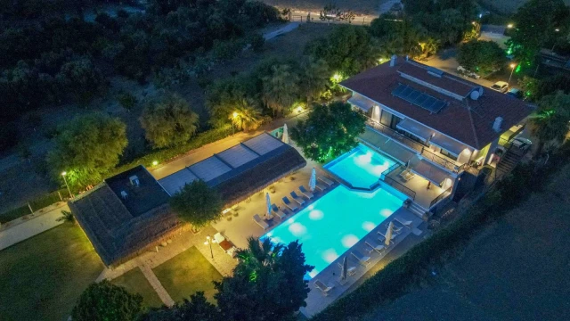 Suess Alaçatı Otel