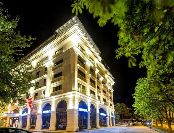 Sinema Hotel