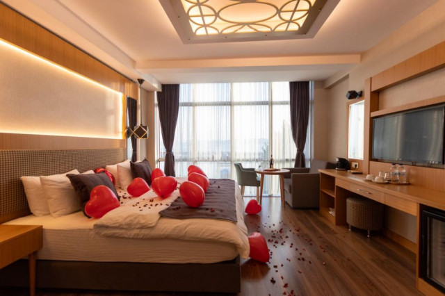 The Green Park Otel