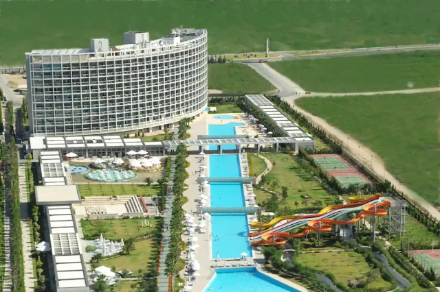 Crystal Centro Resort Lara