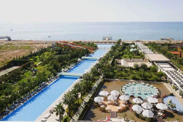 Crystal Centro Resort Lara