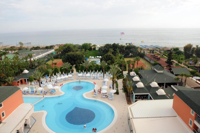 İnsula Resort & Spa Hotel