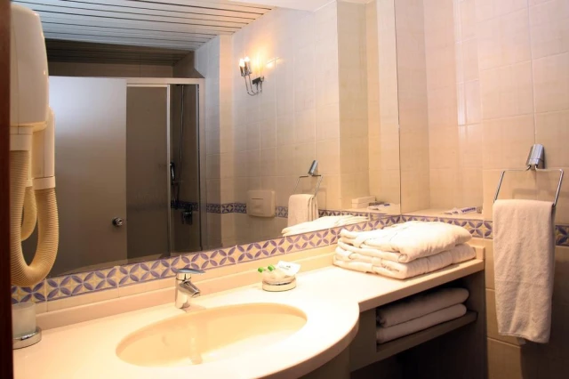 Balıktaşı Hotel