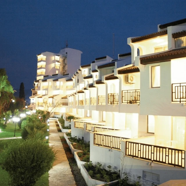 Sentinus Beach Hotel