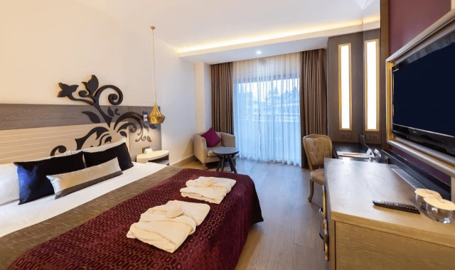 Kirman Belazur Resort & Spa