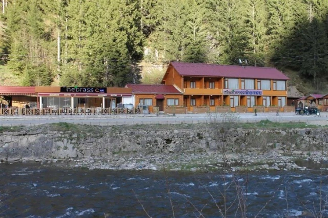 SareNare Hotel
