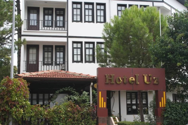 Hotel Uz