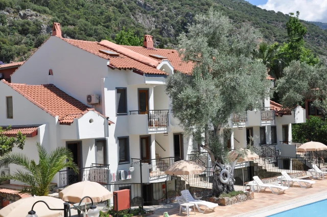 Katre Hotel