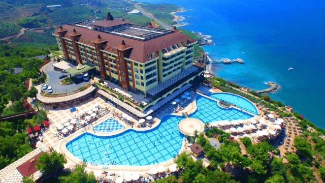 Utopia Resort & Residence
