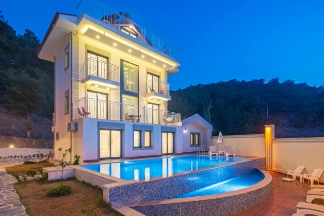 Monastery Suites Hotel