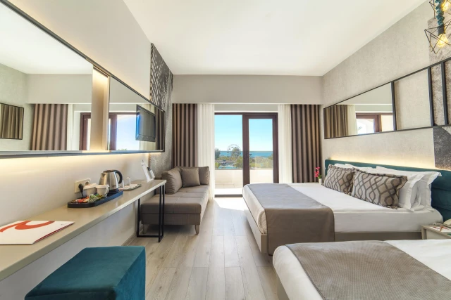 Club Hotel Turan Prince World
