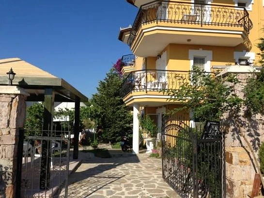 Cunda Uzun Hotel