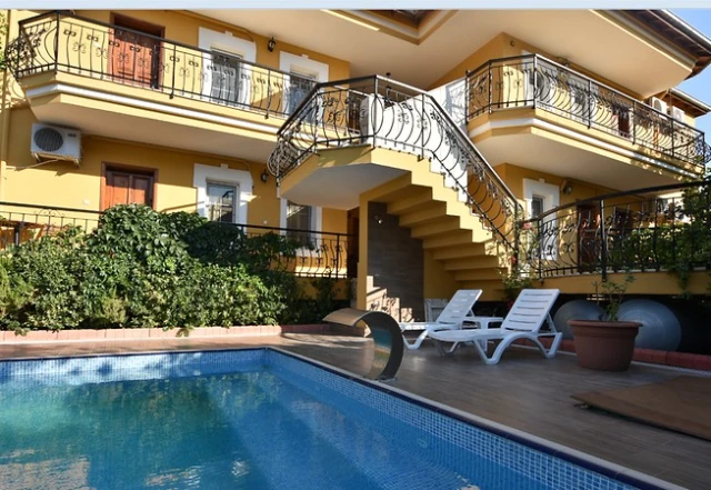 Cunda Uzun Hotel