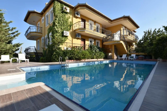 Cunda Uzun Hotel