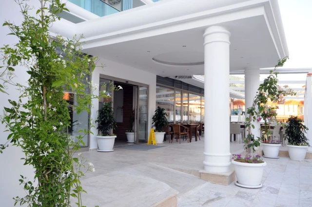 İdaş Hotel