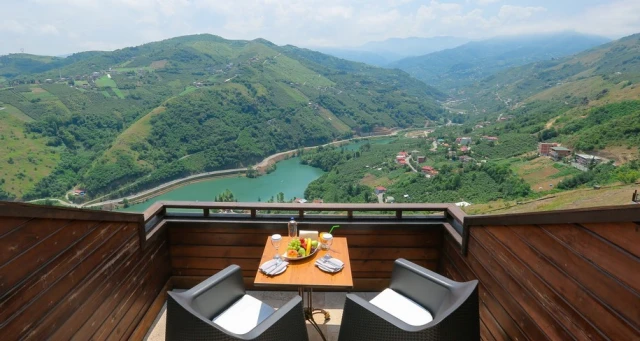 Sera Lake Resort Hotel & Spa