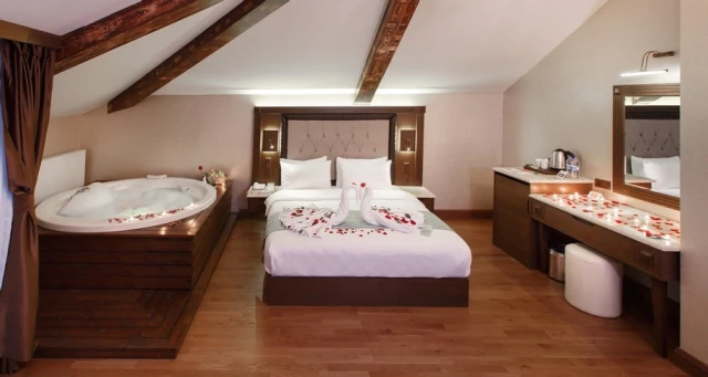 Sera Lake Resort Hotel & Spa