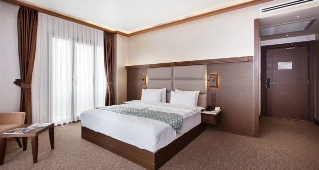 Sera Lake Resort Hotel & Spa