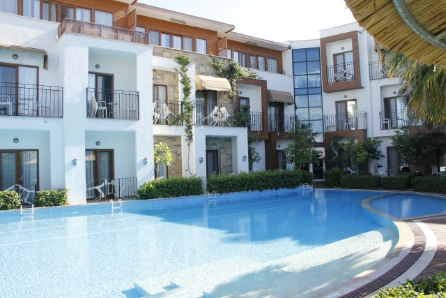 Liona Hotel