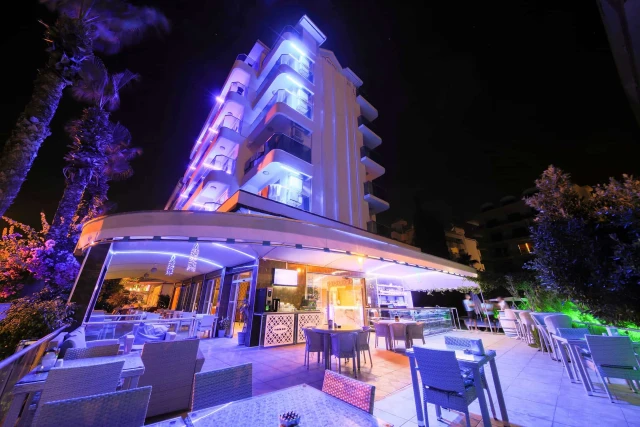 Moda Beach Hotel