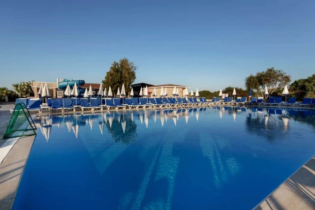 Larissa Holiday Beach Club