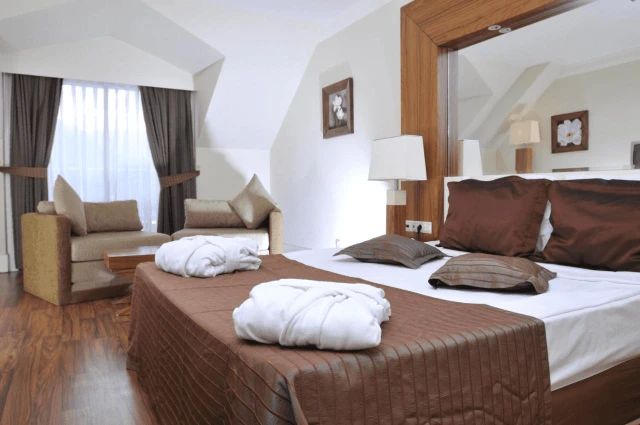 Meder Resort Hotel