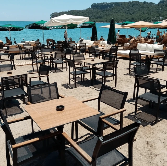 Meder Resort Hotel