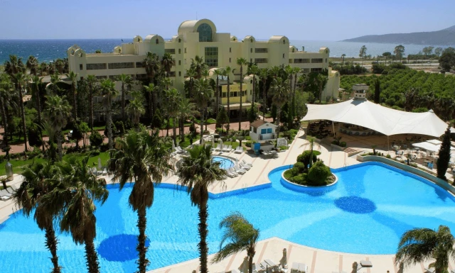Fun & Sun Club Di Finica