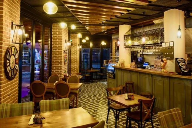 Lotus Cafe Apart