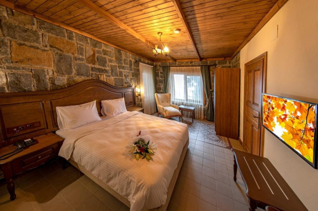 Foleya Mountain Resort Otel