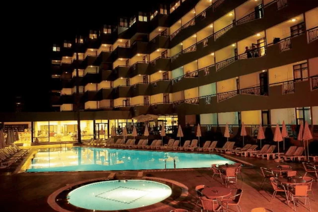 Elysee Hotel