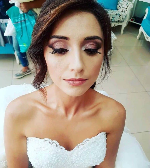 Ajda Kuaför ve Güzellik Salonu